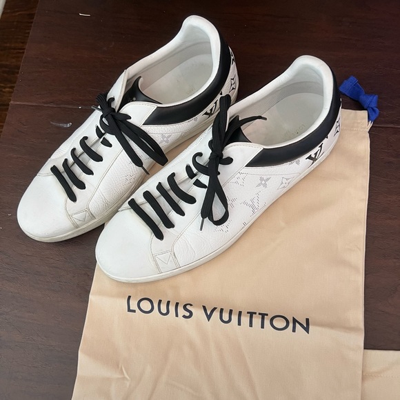 Louis Vuitton White/Black Gradient Monogram Leather Luxembourg Low-Top Sneakers - Picture 1 of 9